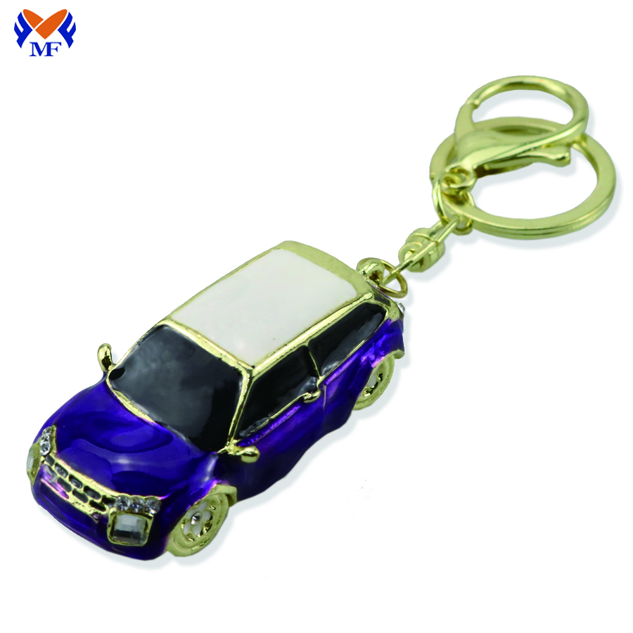 Cruth carr seanré saincheaptha miotail keychain gleoite