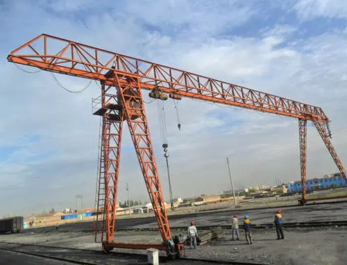 Low Price 10t Outdoor Trussed Gantry Crane for Sale