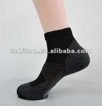 2014 Fashion Men Sports Socks