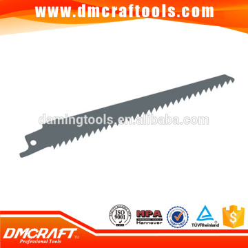 Reciprocating saw blade