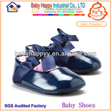 Shenzhen leather baby girl walking infant shoe