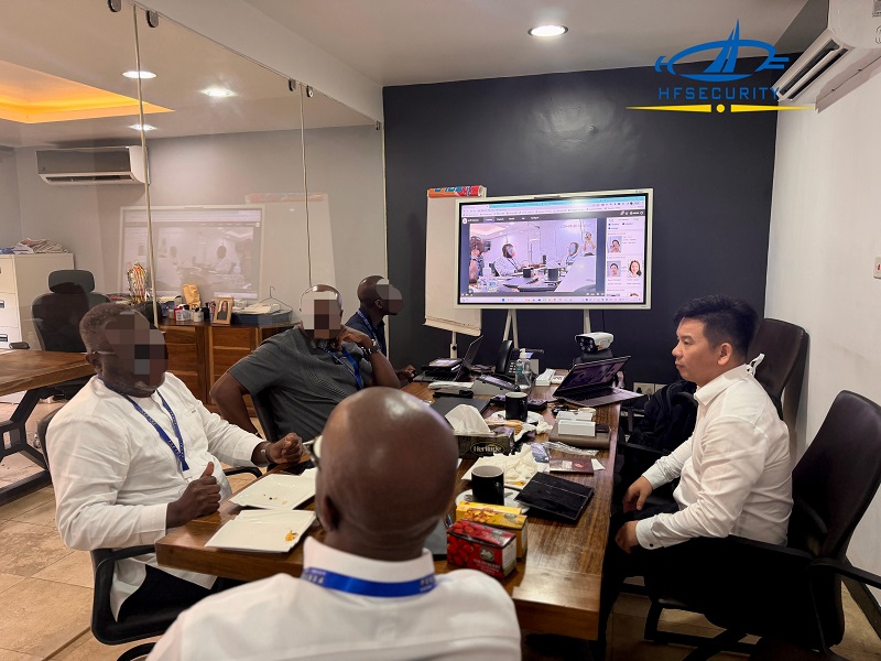 Satu Kit Merentasi Ghana: Kit Biometrik Mudah Alih HFSecurity Mendapat Perhatian Tinggi daripada Pelanggan Kerajaan One Kit Travels Across Ghana: HFSecurity Portable Biometric Kit Receives High Attention from Government Clients