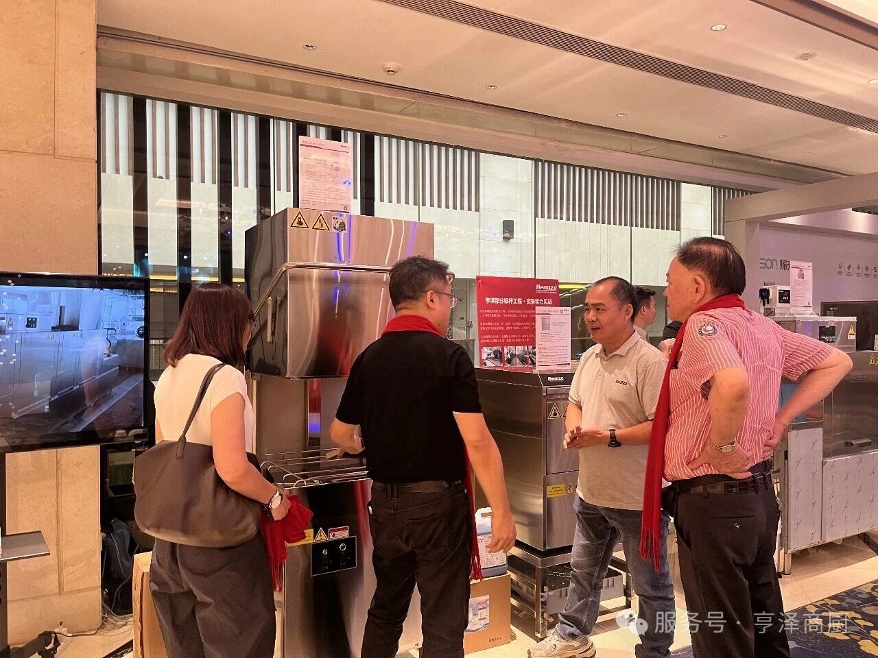 Коммерческое кухонное оборудование Guangdong Hengze (9) Guangdong Hengze Commercial Kitchen Equipment (9)