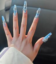 **Libra** Stiletto Blue with Silver Chains