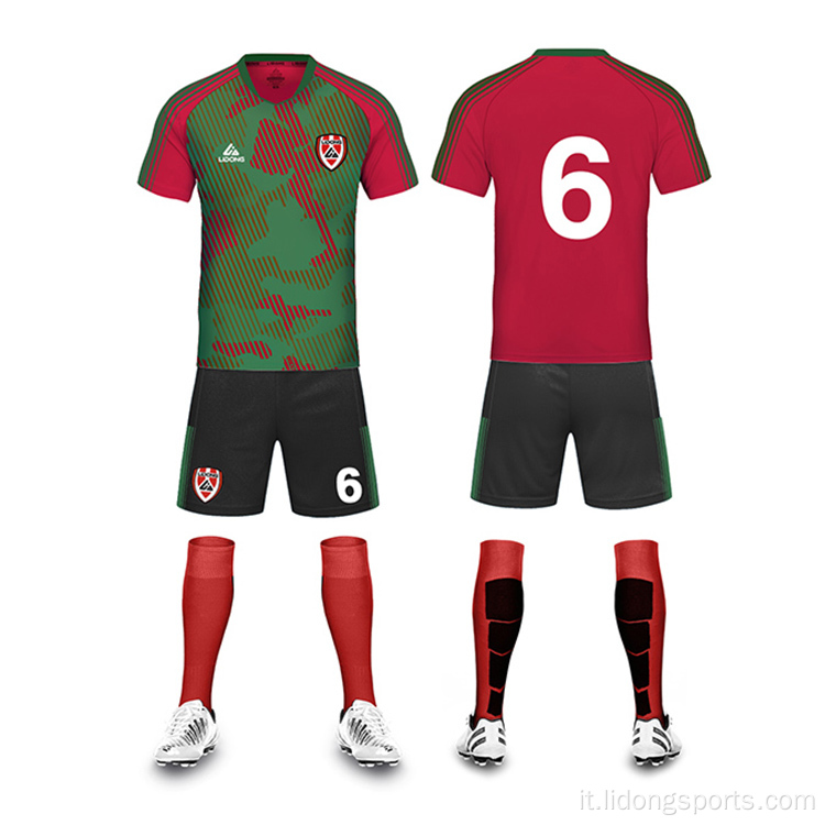 Ultimo set di uniforme da calcio a strisce personalizzata economica