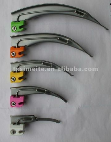 Disposable LED laryngoscope (Macintosh blade)