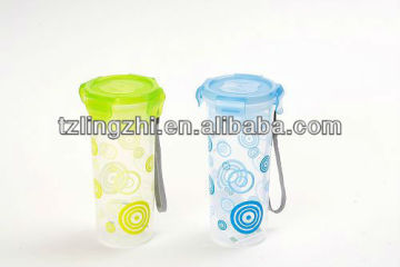 plastic cup with lid