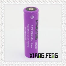 3.7V Xiangfeng 18650 3000mAh Icr Batterie au lithium rechargeable Batterie Li Batterie Buttom Top