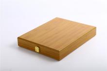 Engraving wooden box for medals