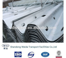 Manufacturer Metal Q235 Corrugated Anticorrosion Guardrail