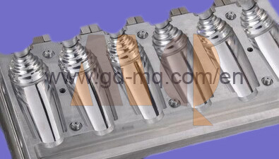 Plastic Injection Blow Mould for Daily Use (MQ2039)
