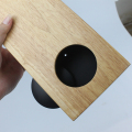 Prostokątny drewniany zegar wahadłowy