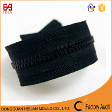 Wholesale long chain plastic zipper