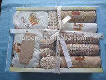 2014 New Style Soft Cotton Fabric Baby Wear