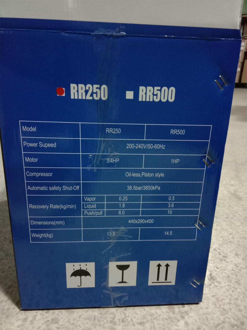 Refrigerant gas recycling machine