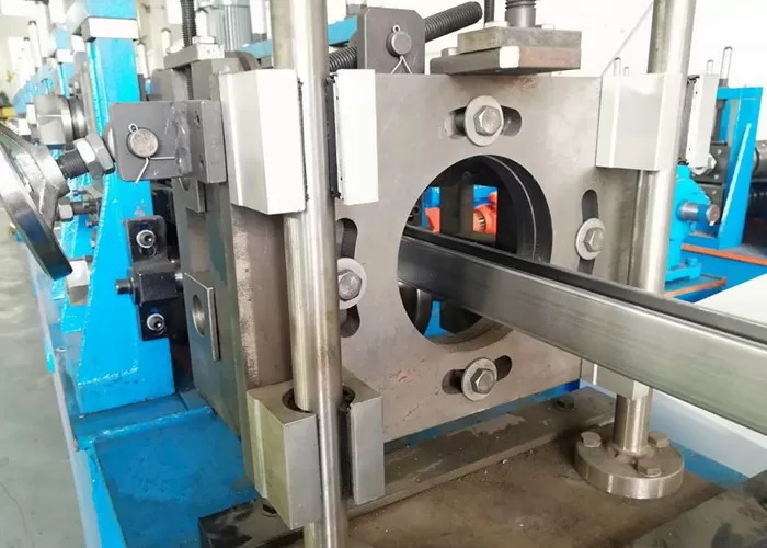 C Bracing Section Roll Forming Machine