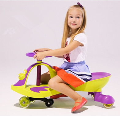 Kinder Magic Indoor unterhaltsames Twist Car mit Musik
