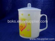 Customized Plastic Drinking Cups With Caps?