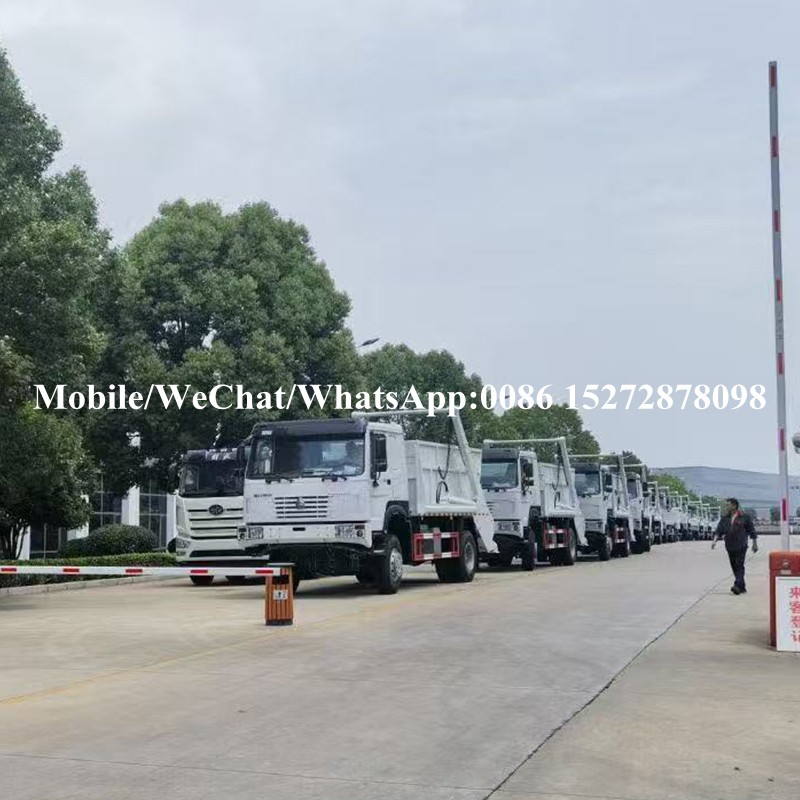 Howo Skip Carger Bask Truck (1) HOWO Skip Loader Garbage Truck (1)