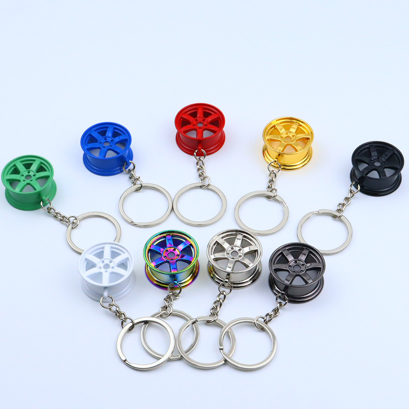 custom wheel keychain design