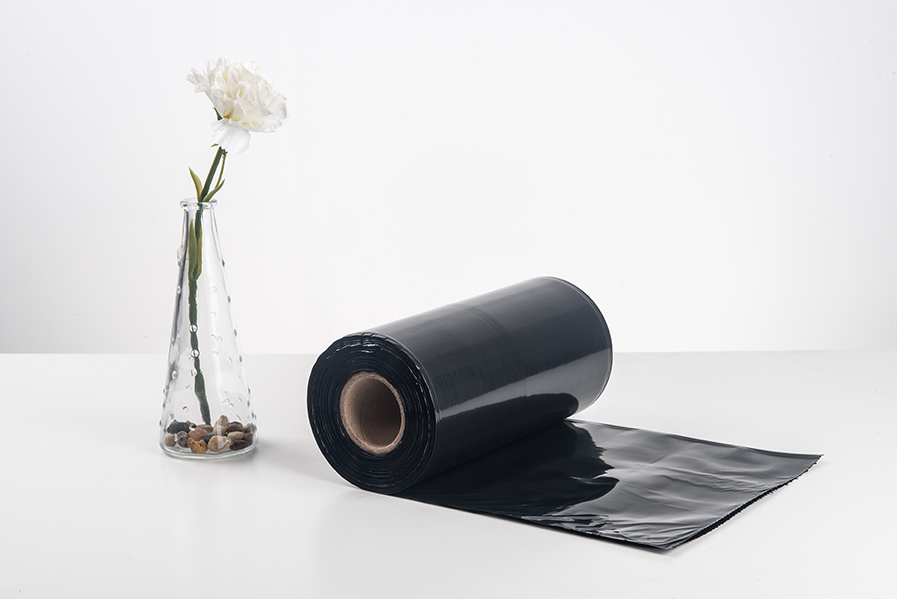 PE Plastic Black Waste Bags on Roll