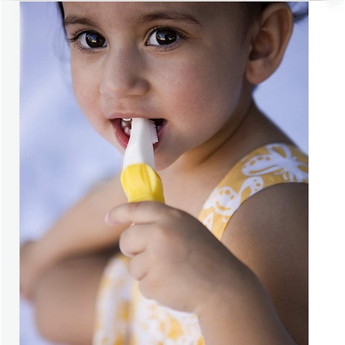 Limpiador amarillo suave del cepillo de dientes infantil del silicón para el diente