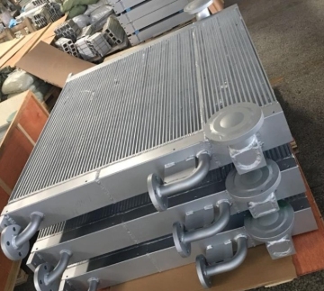 Air compressor accessories radiator for precision cooling