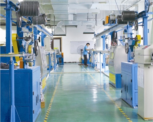 Cable manufacturing line