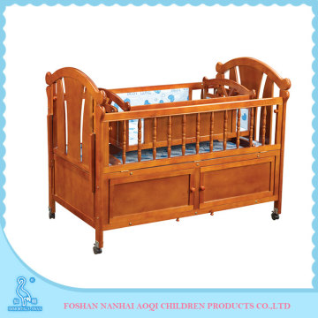 0289B New Style Multifunctional Hand Carved Wooden Cradles For Babies