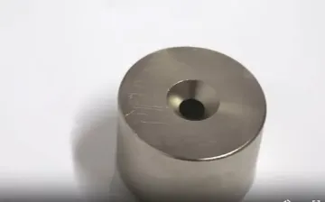 Strong NdFeB Magnet with Countersunk Hole