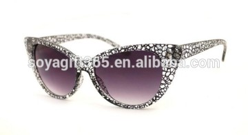 Eye Sunglass Outdoor UV400 Crack Frame Eyeglass