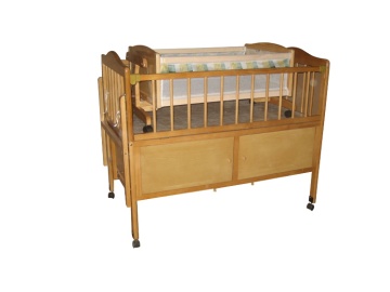 Wooden Baby Bed (6008B)