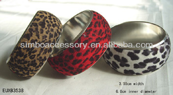 leopard leather bangle/leopard bangle/leopard bracelet/ jewelry/ bangle bracelet/leopard leather cuff/cheaper bangle