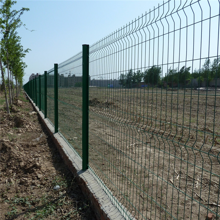 Galvanized Steel Welded Curved 3D Wire Mesh Fence