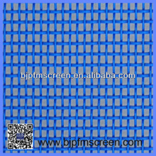 Plain weave conveyor belt for nonwoven fabric