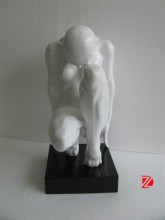 Craft resin nun figurines