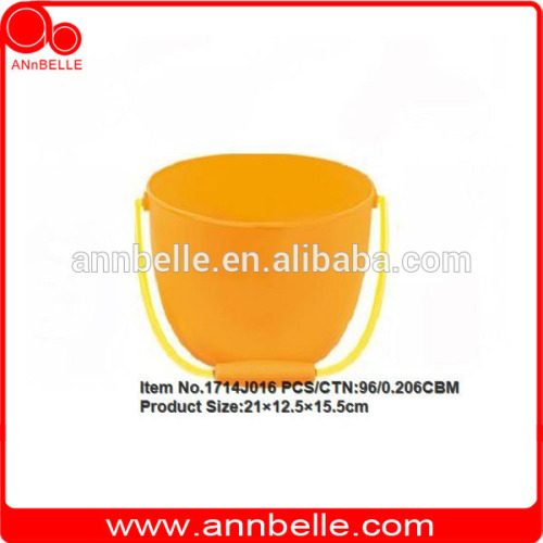 Summer beach bucket sand bucket toy