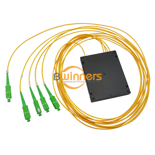 Câble fibre optique fendu 1X4 SC/APC