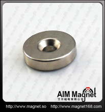 Strong countersunk neodymium magnets