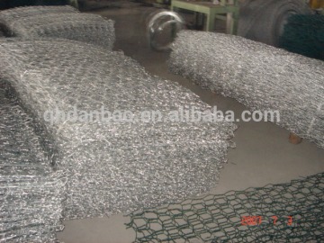 High quality lowest price chicken wire mesh made in China