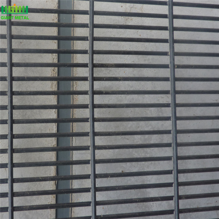 PVC Coating Welded 358 High Security Fence