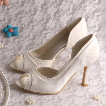 scarpe bianche per matrimonio