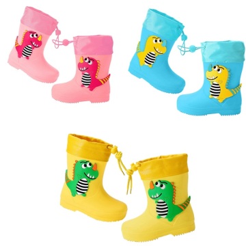 Waterproof Rain Boots: Keeping Kids' Feet Dry and Comfortable in Rain