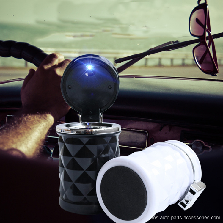 Dengan LED Light Creative Portable Car Ashtray