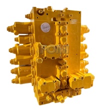 Komatsu HB205-2 Hydraulic Main Control Valve - Distributing Valve