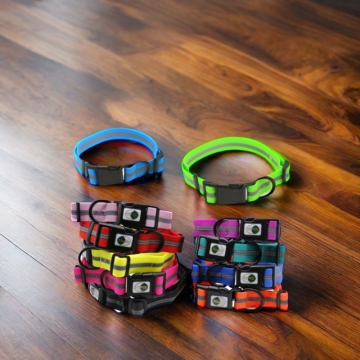 2024 Custom Designer PVC Cat Neck Collar - Personalized Fashion Small Reflective Waterproof Dog Collar with Breakaway Lights