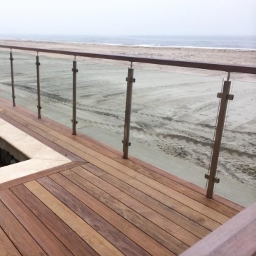 Glass clip internal stainless steel railing system