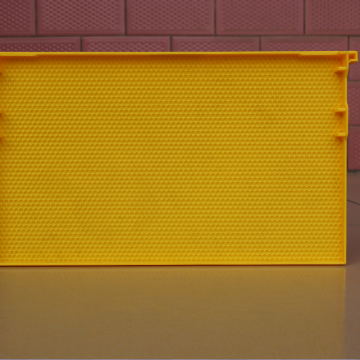 2018 Yellow black beekeeping hive foundation honey plastic bee frame for bees