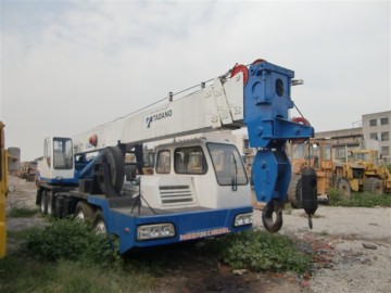 Used truck crane tadano 30T