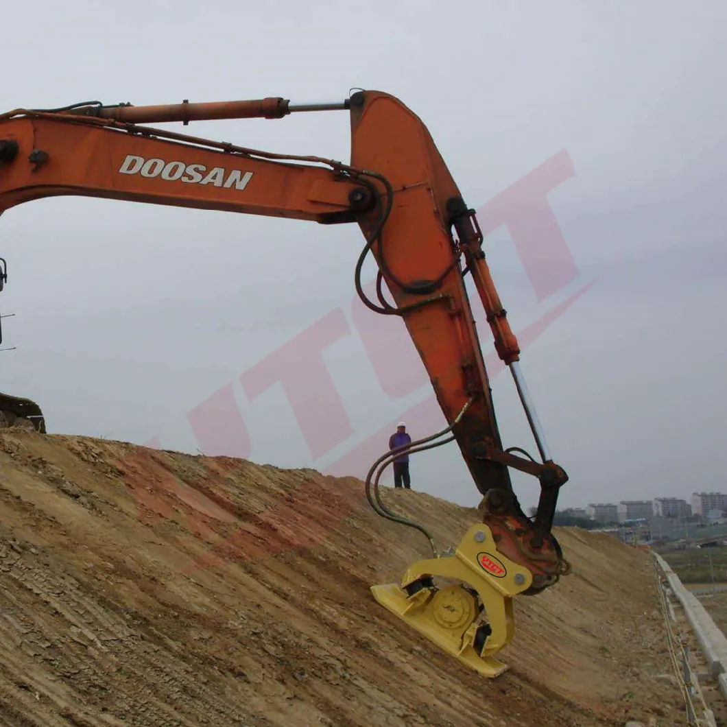 Ytct Hydraulic Mini Excavator Soil Compactor Machine Plate